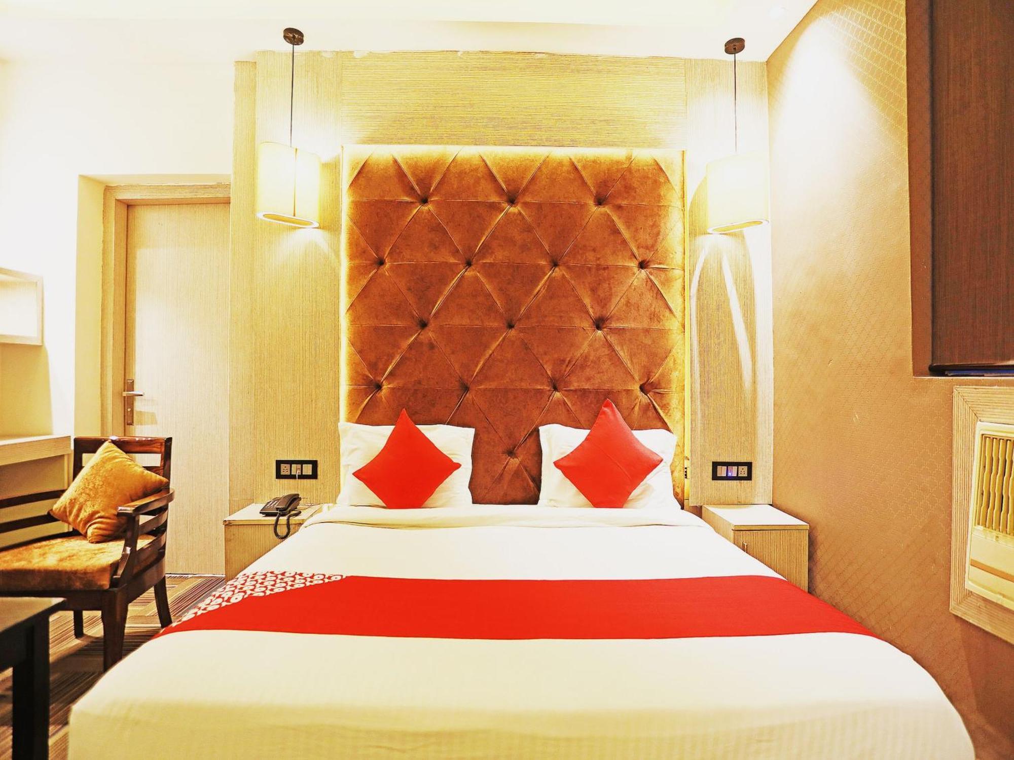 פארידבד Fabhotel Ronald Inn מראה חיצוני תמונה