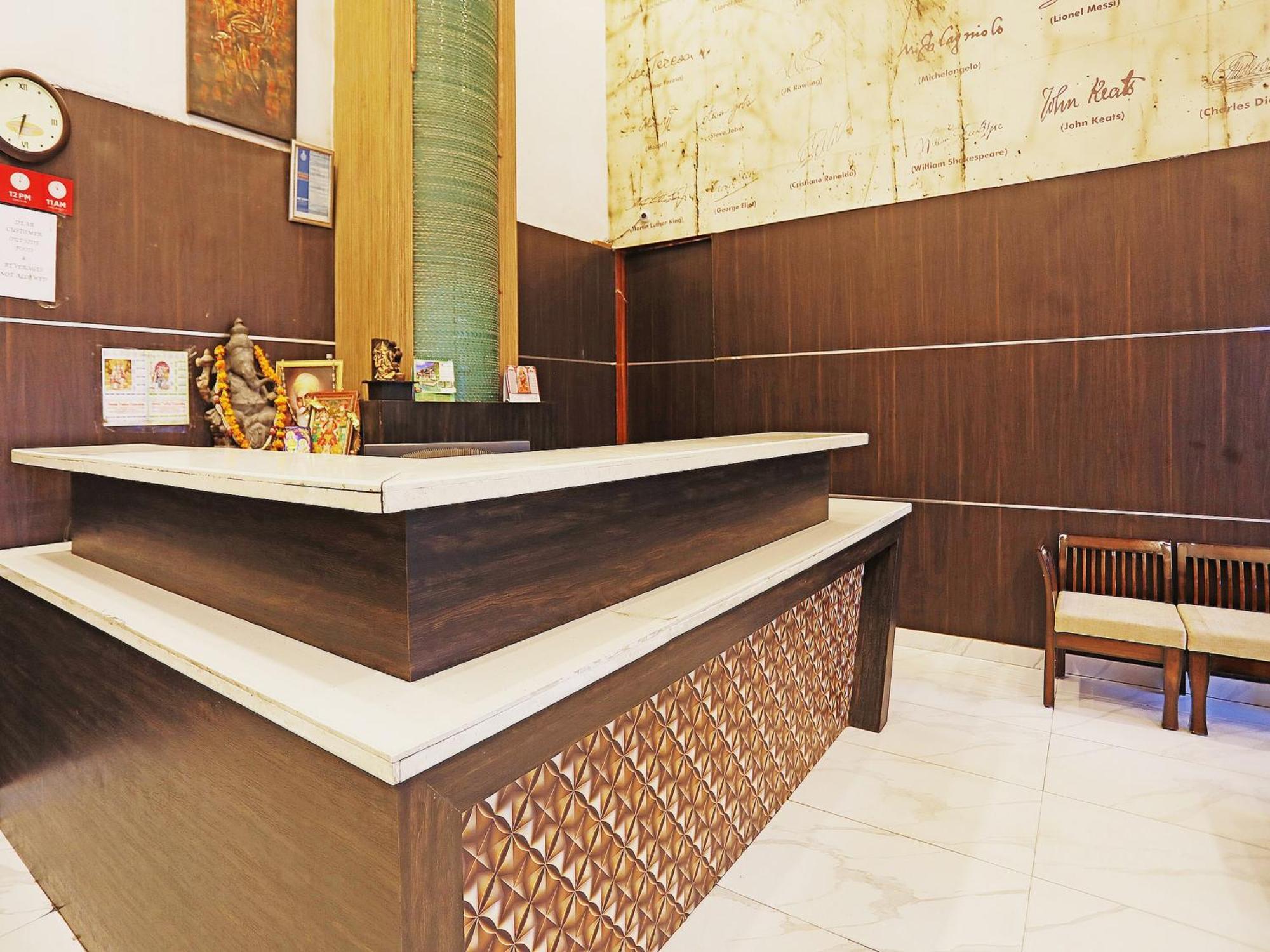 פארידבד Fabhotel Ronald Inn מראה חיצוני תמונה