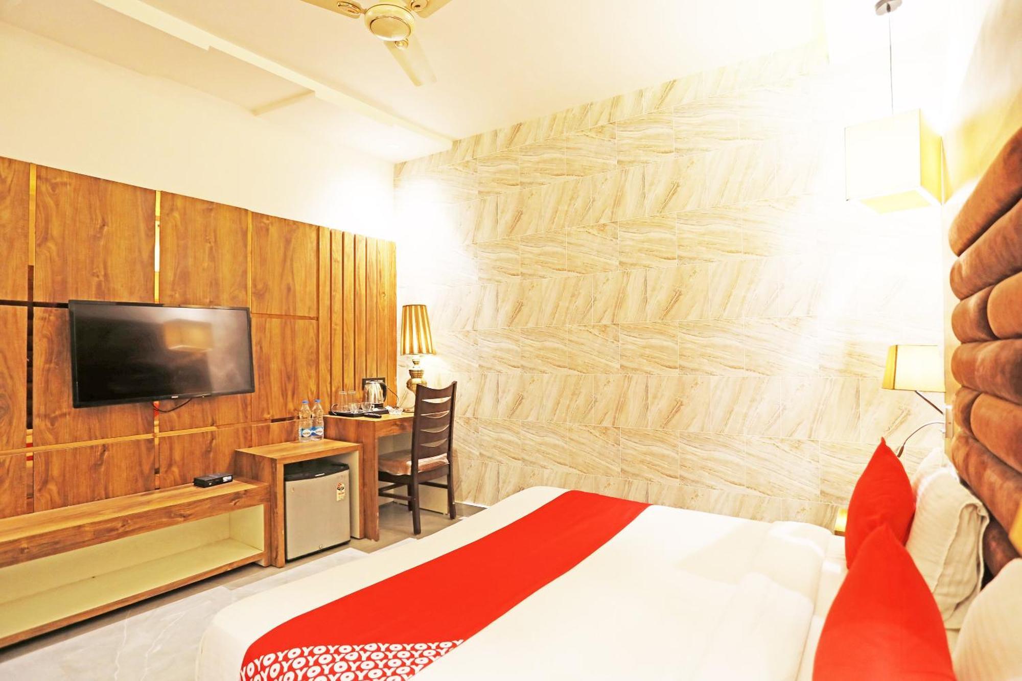 פארידבד Fabhotel Ronald Inn מראה חיצוני תמונה